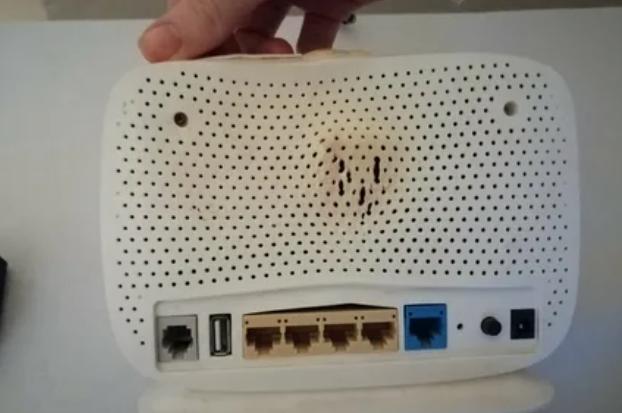 Yanmış modem