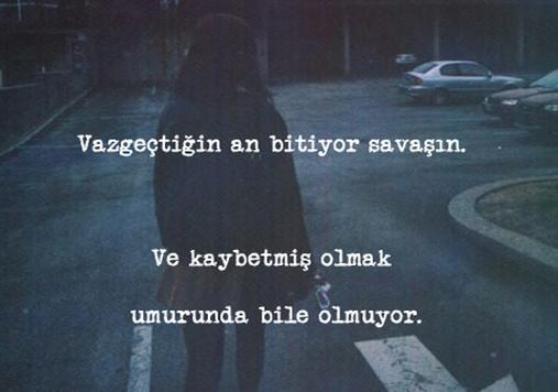 Sevdiğiniz insandan ne zaman vazgeçersiniz, istedikleriniz olmadığı zamanlarda mı yoksa çıkış yolu bulamadığınız zaman mı?