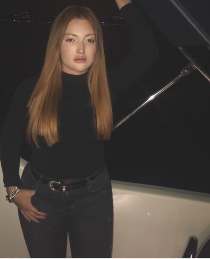 Danla Bilic'in fizigi nasil sizce?