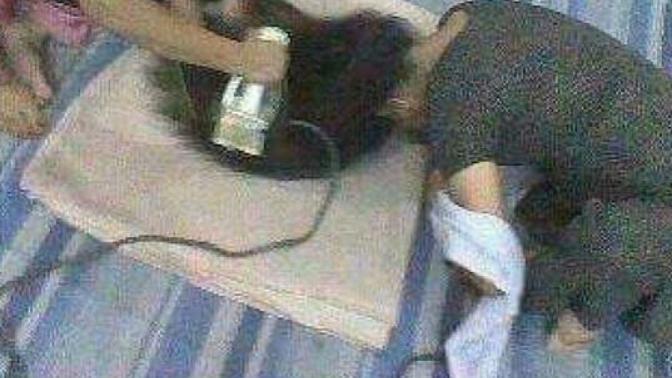 Eskiden ütü ile saç düzleştiren kızlar burada mı?