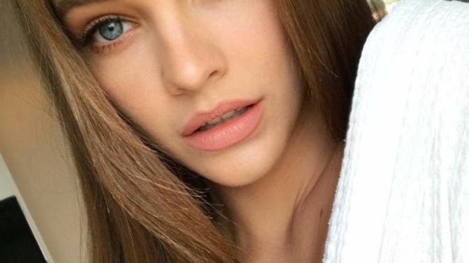 Dünya'da Barbara Palvinden daha güzel bir kız var mı?