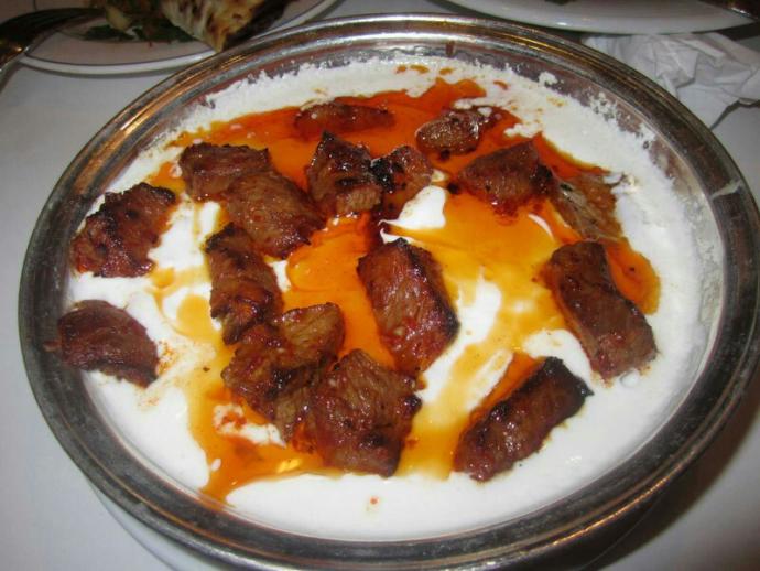 Et sevenler en çok sevdiğiniz etli yemekler nelerdir??