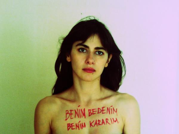 Azeri kızlar neden pek de güzel olmuyor?