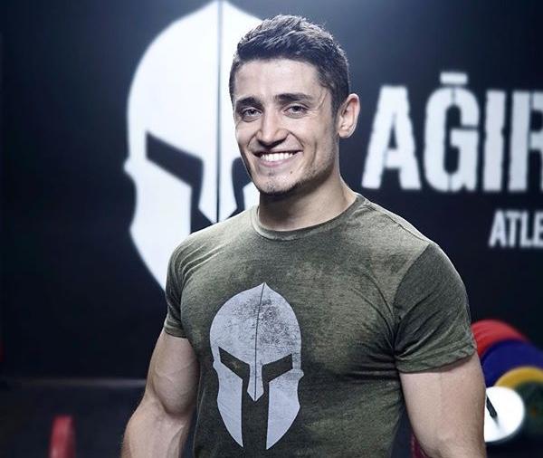 SAVAŞ CEBECİ Mİ AĞIRSAĞLAM MI Hangisi En İyi Bilgiler Veriyor Sizce