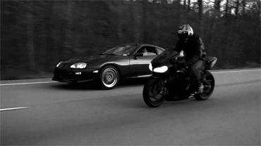 Motor süren kadınlar çekici mi?