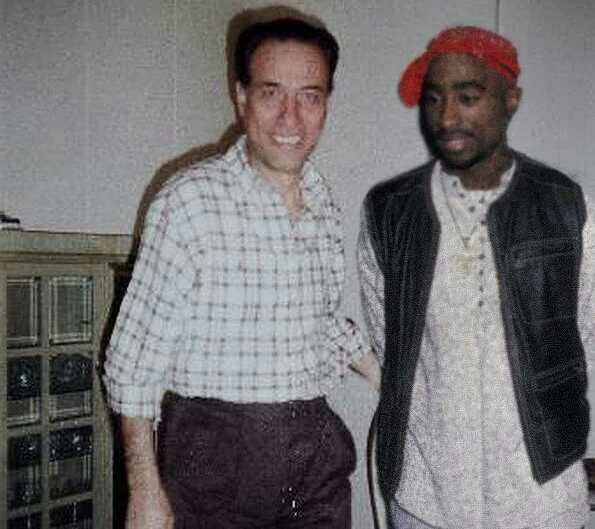 Kemal sunal ın Tupac Şahkur fanı oldugunu biliyor muydunuz??