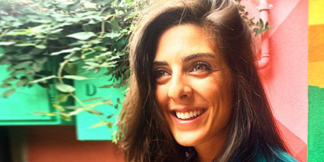 Önce Sıla, Sonra Tarkan ve şimdi de Cem yılmaz! İddialara göre Yılmaz'ın Sevgilisi hamile! Söylentiler hakkında ne düşünüyorsunuz?