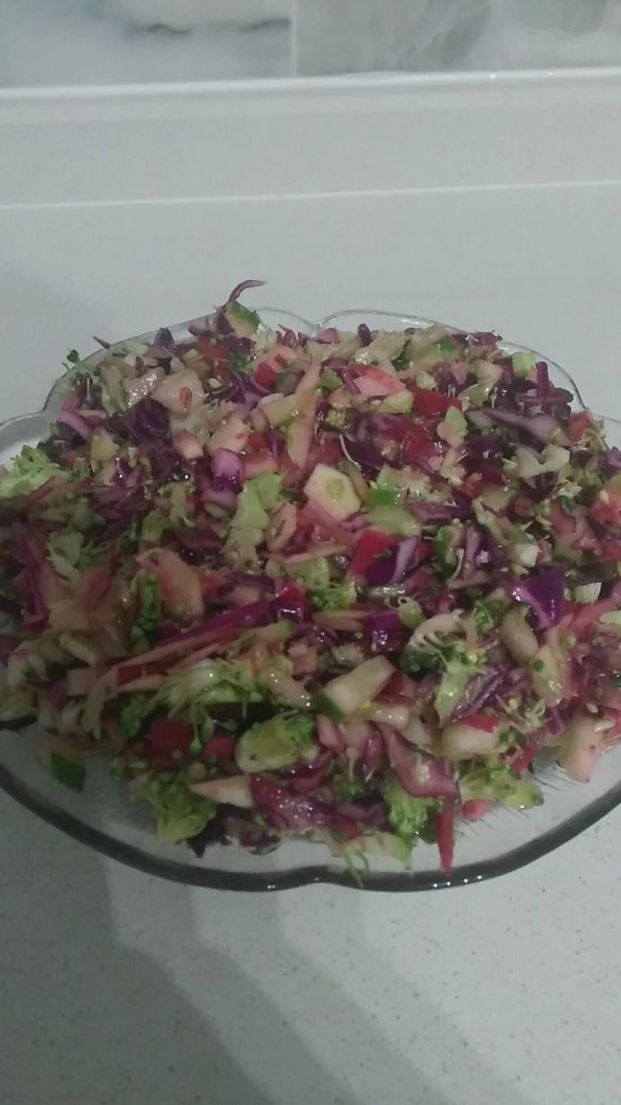 Salata sevmeyen yoktur herhalde?