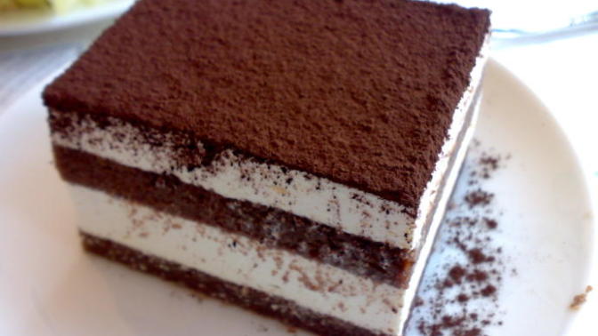 Tiramisu mu profiterol mu?