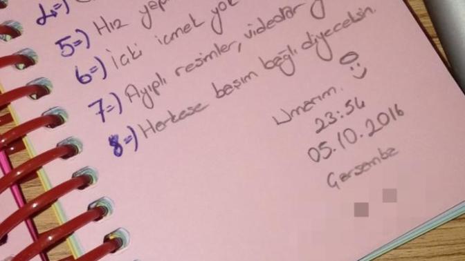 Sevgilinize isteklerinizi maddeler halinde listeler misiniz?