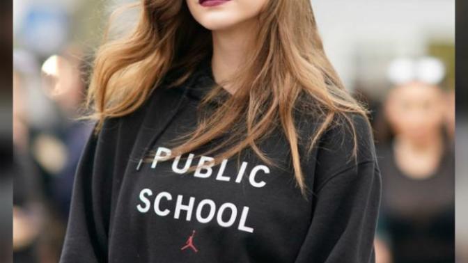 Barbara palvin saç rengi nedir?