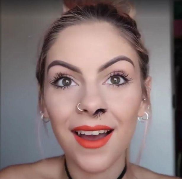 Kızlarda burun kılı modası sizce nasıl 😀?