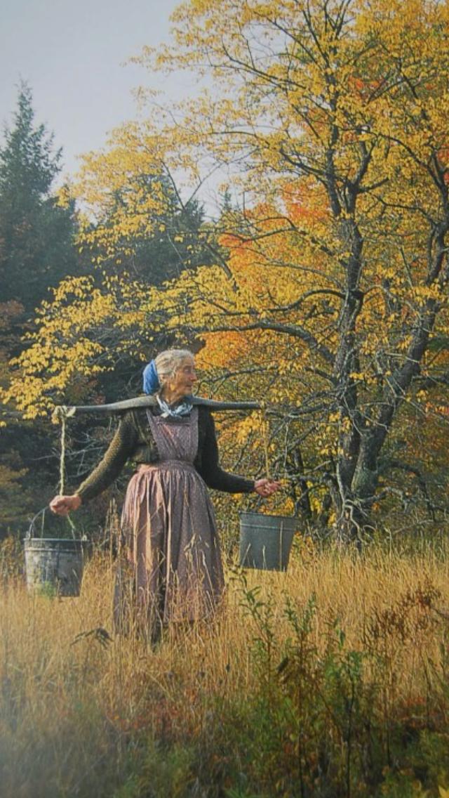 Tasha Tudor bu dünya da cennet'i görerek yaşamış bir kadın. Kim böyle yaşamak ister 😊?