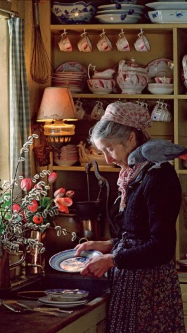 Tasha Tudor bu dünya da cennet'i görerek yaşamış bir kadın. Kim böyle yaşamak ister 😊?