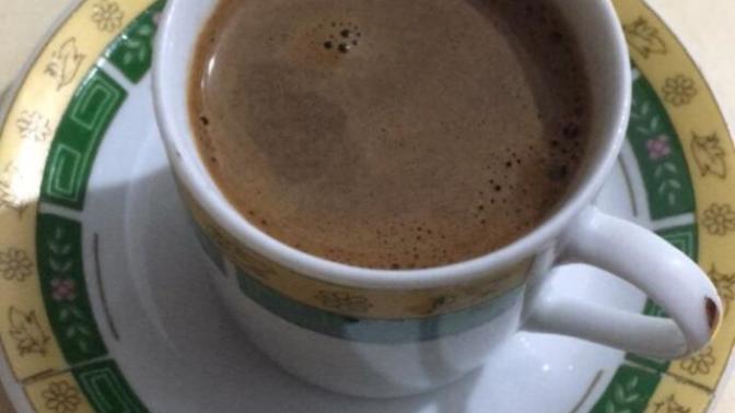 Köpüklü kahve yapmayı öğrendim bilin bakalım ne eksik?