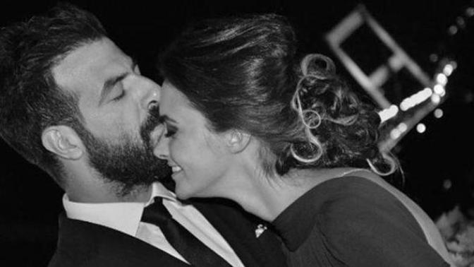 "Güzel oyuncu Hande Soral ve yakışıklı oyuncu nişanlısı İsmail Demirci bu akşam evleniyor!" Sizce evlilikleri uzun sürer mi?