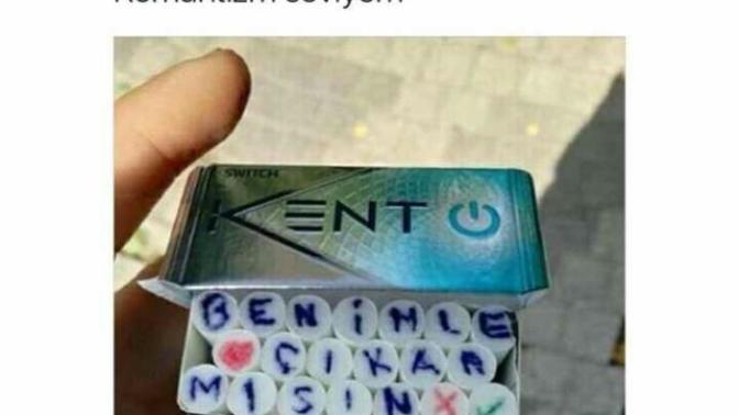 Ölümüne hoşlandığınız kişi size bu şekilde çıkma teklif etse ne dersiniz?