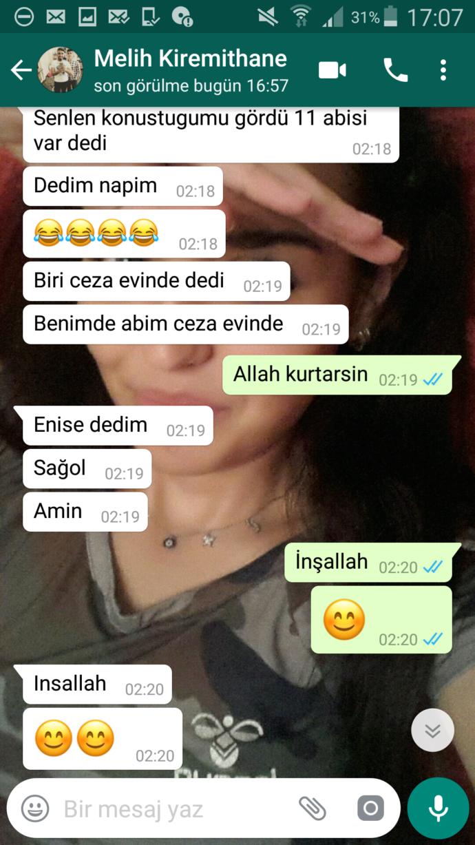 11 abim ve erkek kardeşlerim var diye herkes benden kaçıyor. Siz sevseniz önemser misiniz sevdiğiniz kızın çok abisi olmasını?