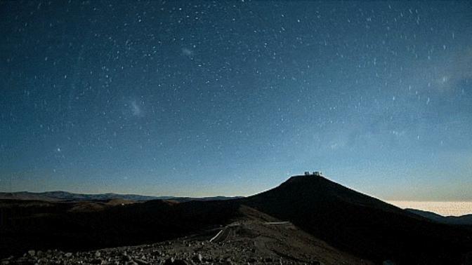 Gece gökyüzünü izlerken nasıl hissediyorsunuz?