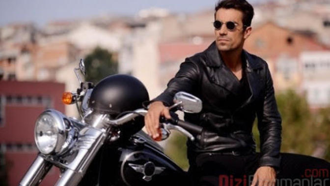 İbrahim çelikkol'un son hali gerçektende çekici değil mi ve bu tarz ona yakışmış mı?