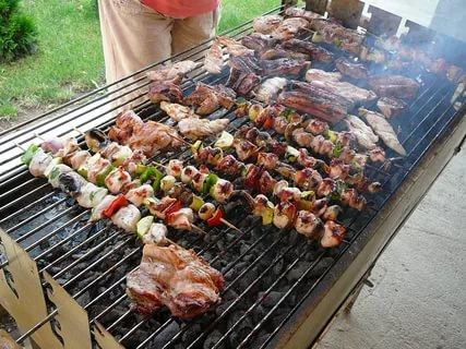 Mangal sever misin? Et & Tavuk & sucuk üçlemesinden hangisi çekici geldi size :) ?