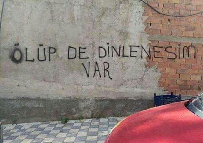 Halet-i Ruhiyenizi anlatan bir duvar yazisi var mi?