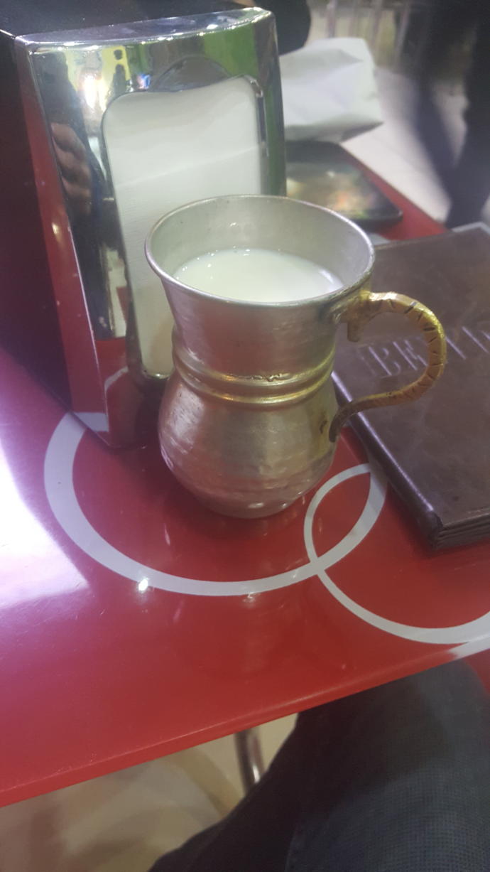 Açık ayran mı kapalı hazır ayran mı ?