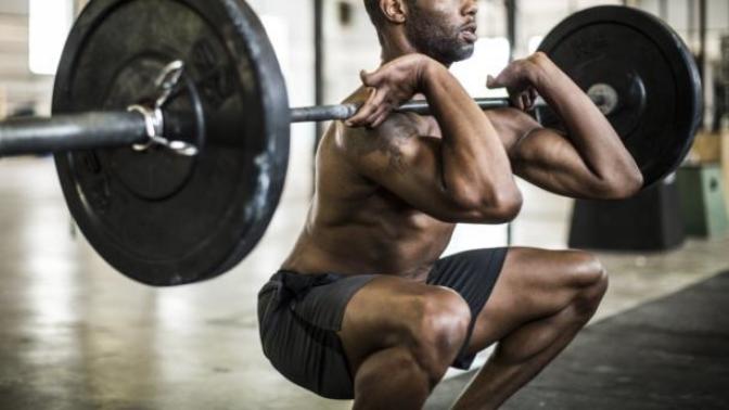 Squat yapan erkek itici midir?