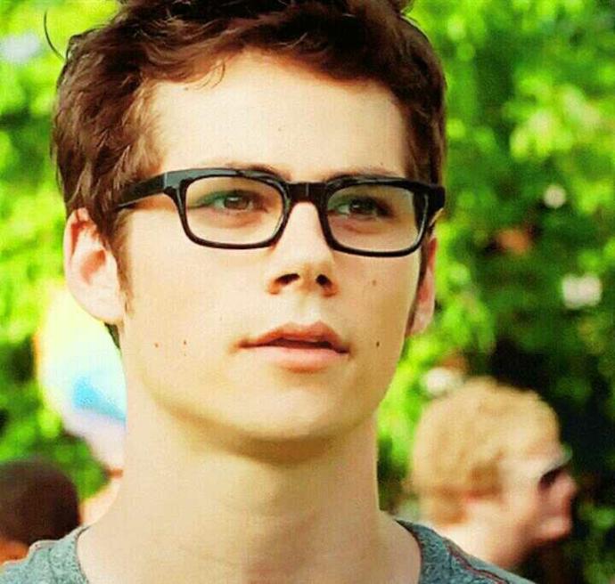Dylan o brien'in yüz hatlarını beğeniyor musunuz??