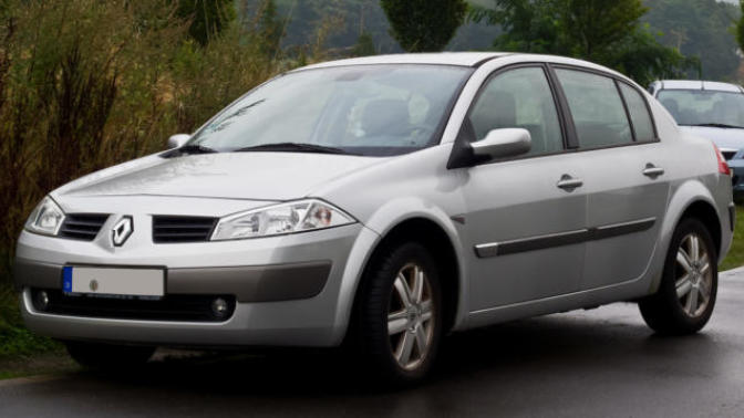 Araba (megane2) rölanti de titreme yapıyor?