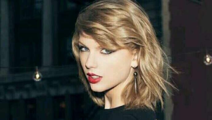 Taylor swift'in yüz yapısını beğeniyor musunuz??