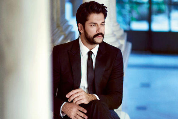 Burak Özçivit Yakışıklı Mı Sevgili Arkadaşlar?