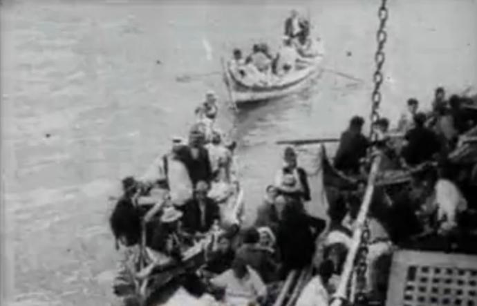 İngilizler 1918-1923te fiilen isgal altında tuttuğu İstanbulu neden bırakıp cekip gittiler?