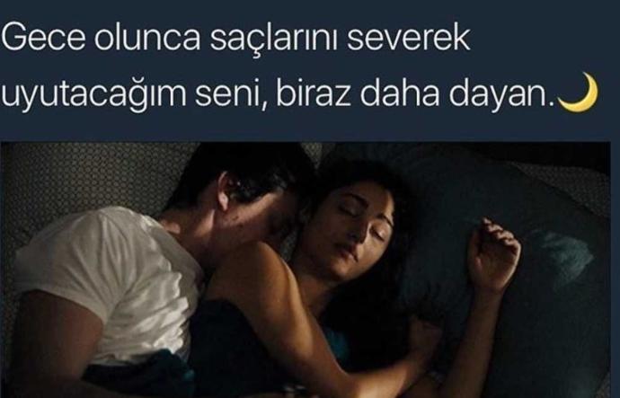 Saçlarını severekkk koklayarak uyduğunuz  ya da  uyumayı istediğiniz biri var mı??