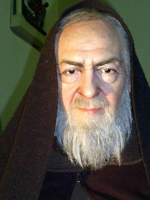 Kadınlar nasıl erkeklerden hoşlanır? Sakallı mı baby face mi?