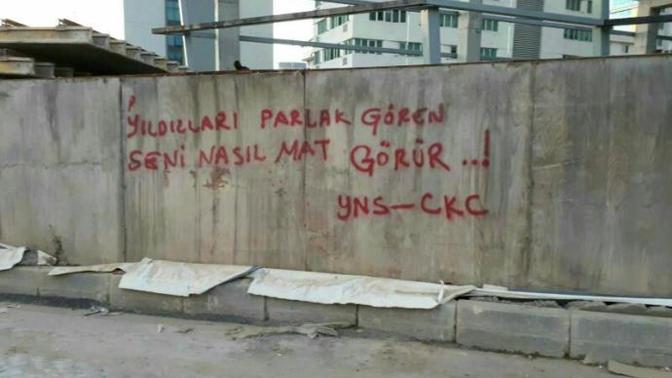 Yıldızları parlak gören seni nasıl mat görür?