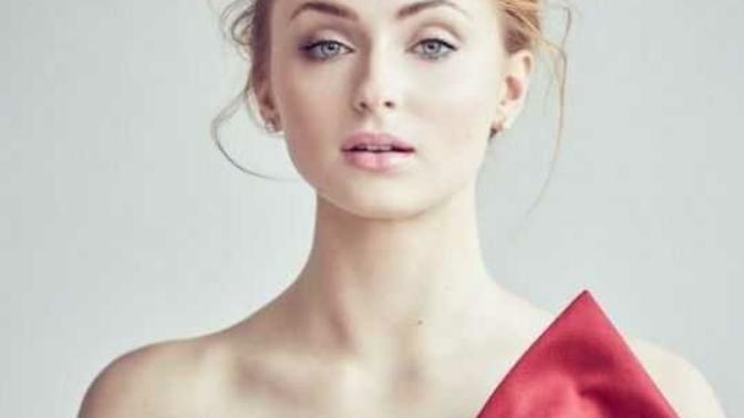 Sophie Turner mı Nathalie Emmanuel Mi?