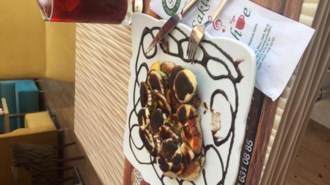 Kahvaltı yapmadan Waffle olur mu hiç?😀?