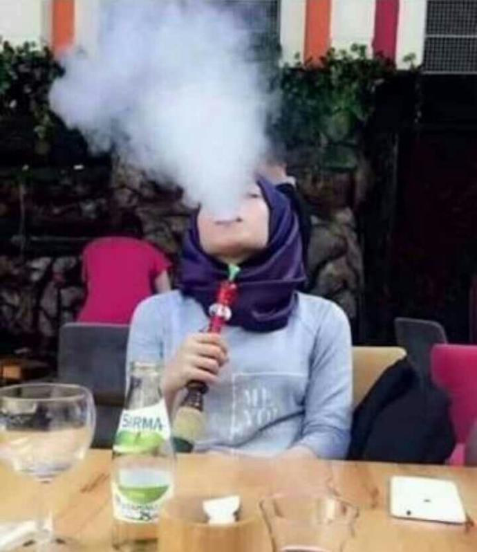 Türbanlılar Neden Saçını Örtüyor Kapatıyor??
