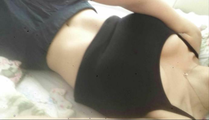 Bir erkeğe bu foto atılsa etkilenir mi? Yoksa normal mi?