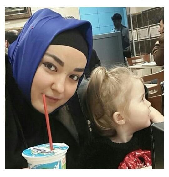 Ebrar'ın anne babasını gördünüz mü, sizce benziyor mu?
