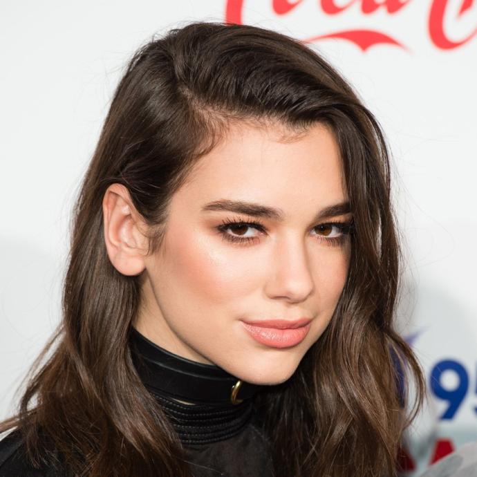 dua lipa yı beğeniyor musunuz ?