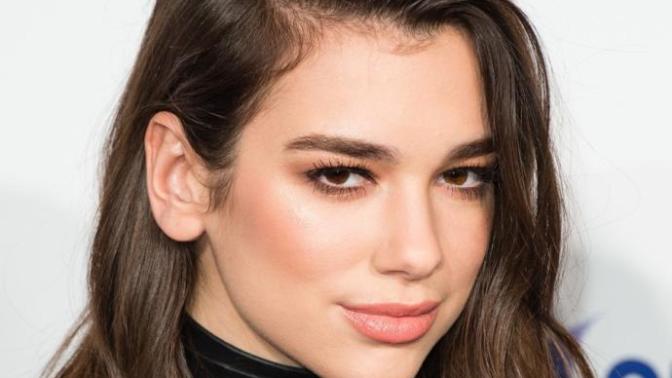 Dua lipa yı beğeniyor musunuz?
