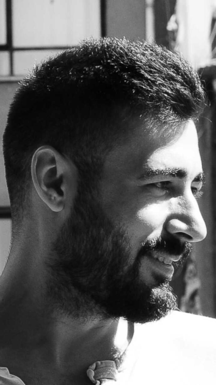 Murat Tangal Tangal kimdir?