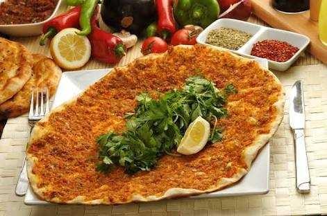 Bir oturuşda kaç adet lahmacun yersiniz.?