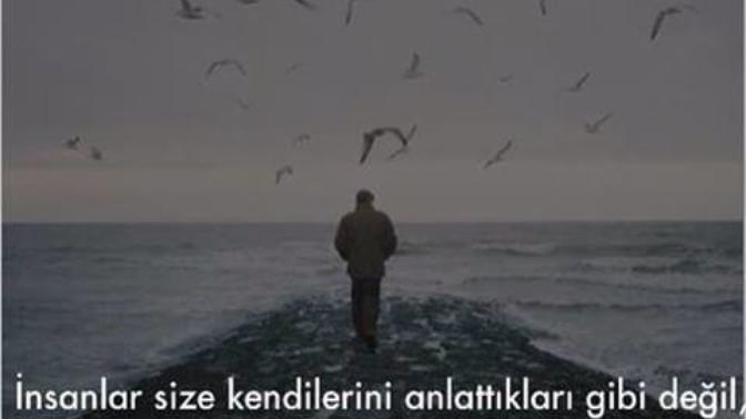 Elleriyle seni öldüren birisine neden izin verirsin; sana asla kıymaz diye mi yoksa çok sevdiğinden mi?, insan sevdiğine kıyar mı?