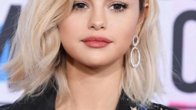 Selena gomez'in sarışın hali nasıl?