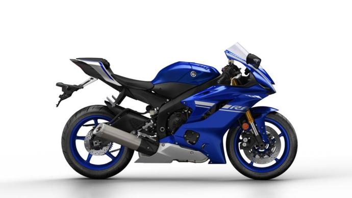 Sen olsan hangi motoru alırdın? Honda 600RR vs Yamaha R6?