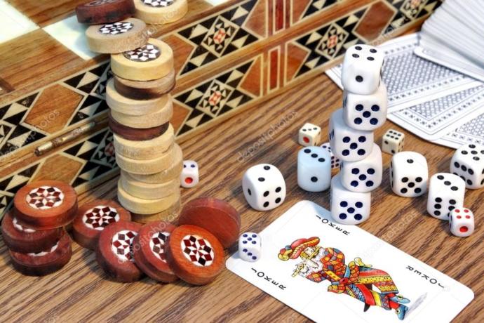 Tavla, Satranç ve İskambil kağıdı ile oynanan oyunları şeytan işi olarak mı görüyorsunuz ?