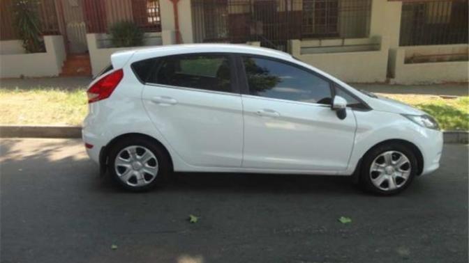 Ford Fiesta mı Hyundai I20 mi?